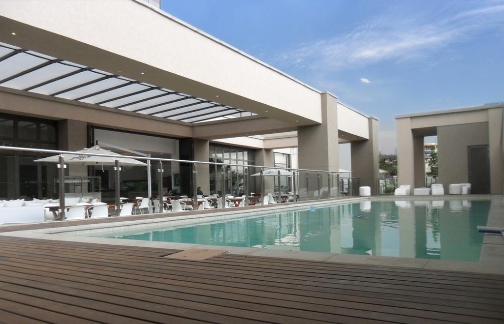 Sandton Skye Johannesburg Luxury Apartment Exterior foto
